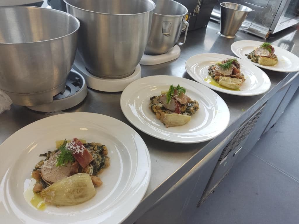 meals that are ready for service