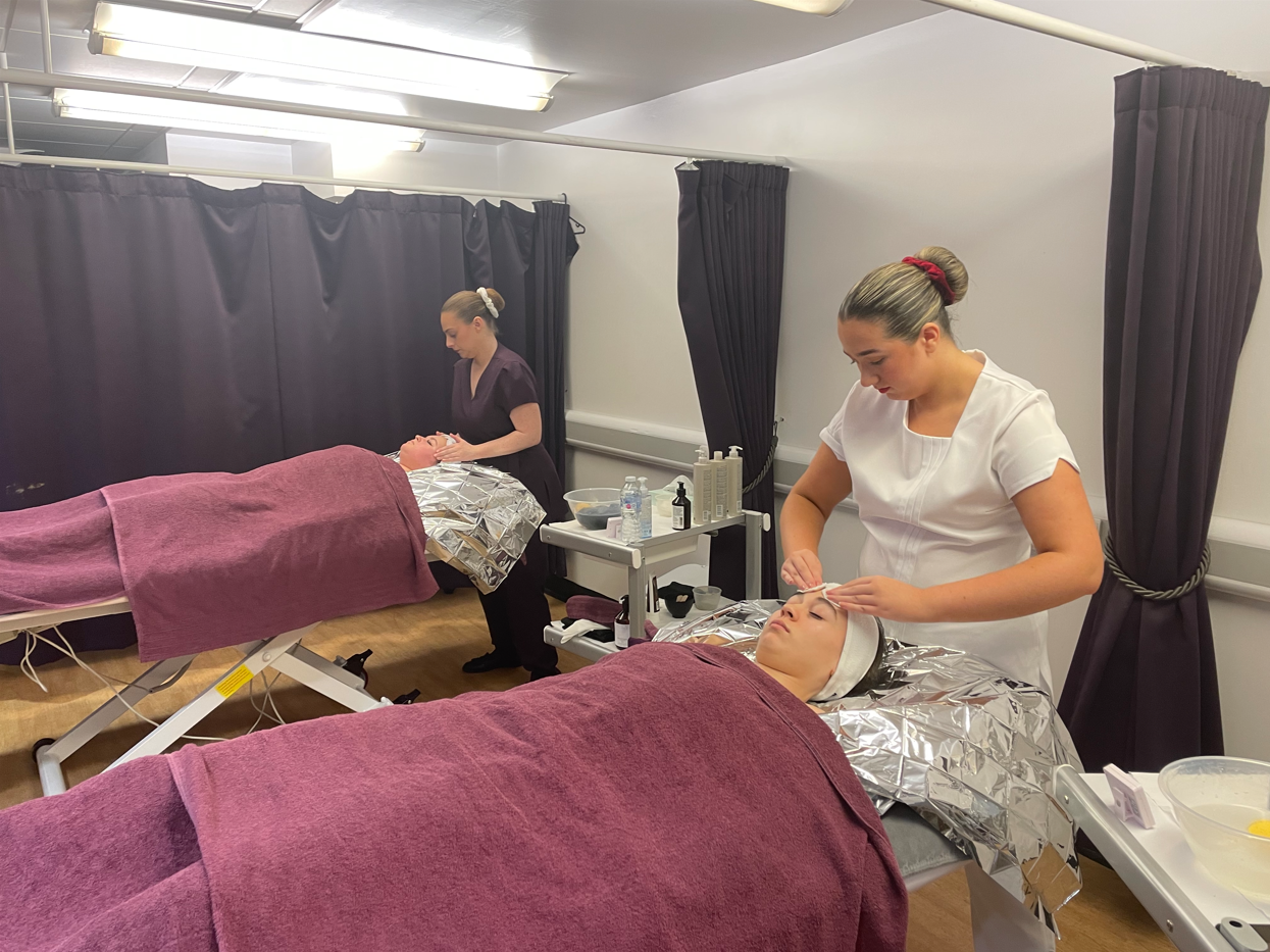Beauty Therapy Squad UK Team Delivers Time-Pressure Challenge