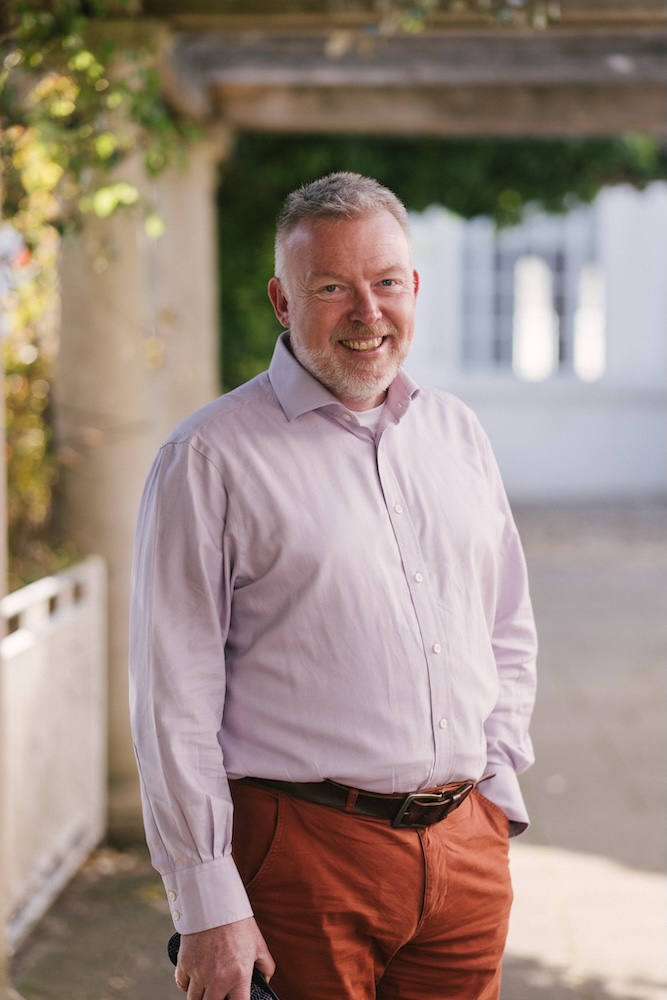 Peter Lomax FCA