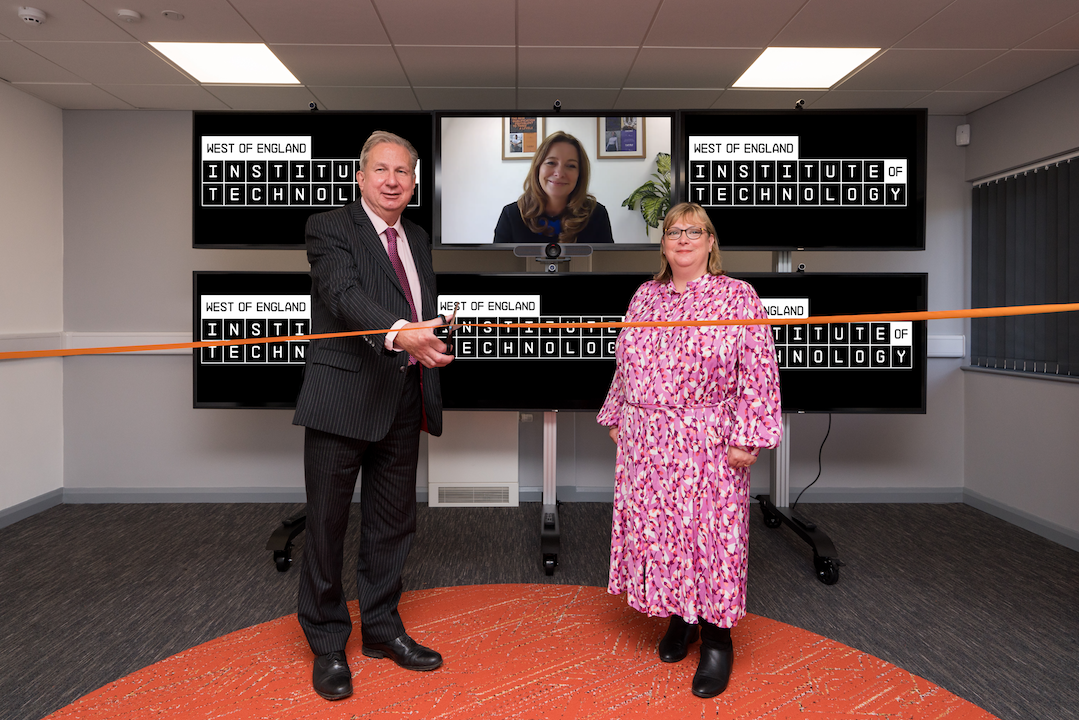 WEIoT, Barco Suite, Opening