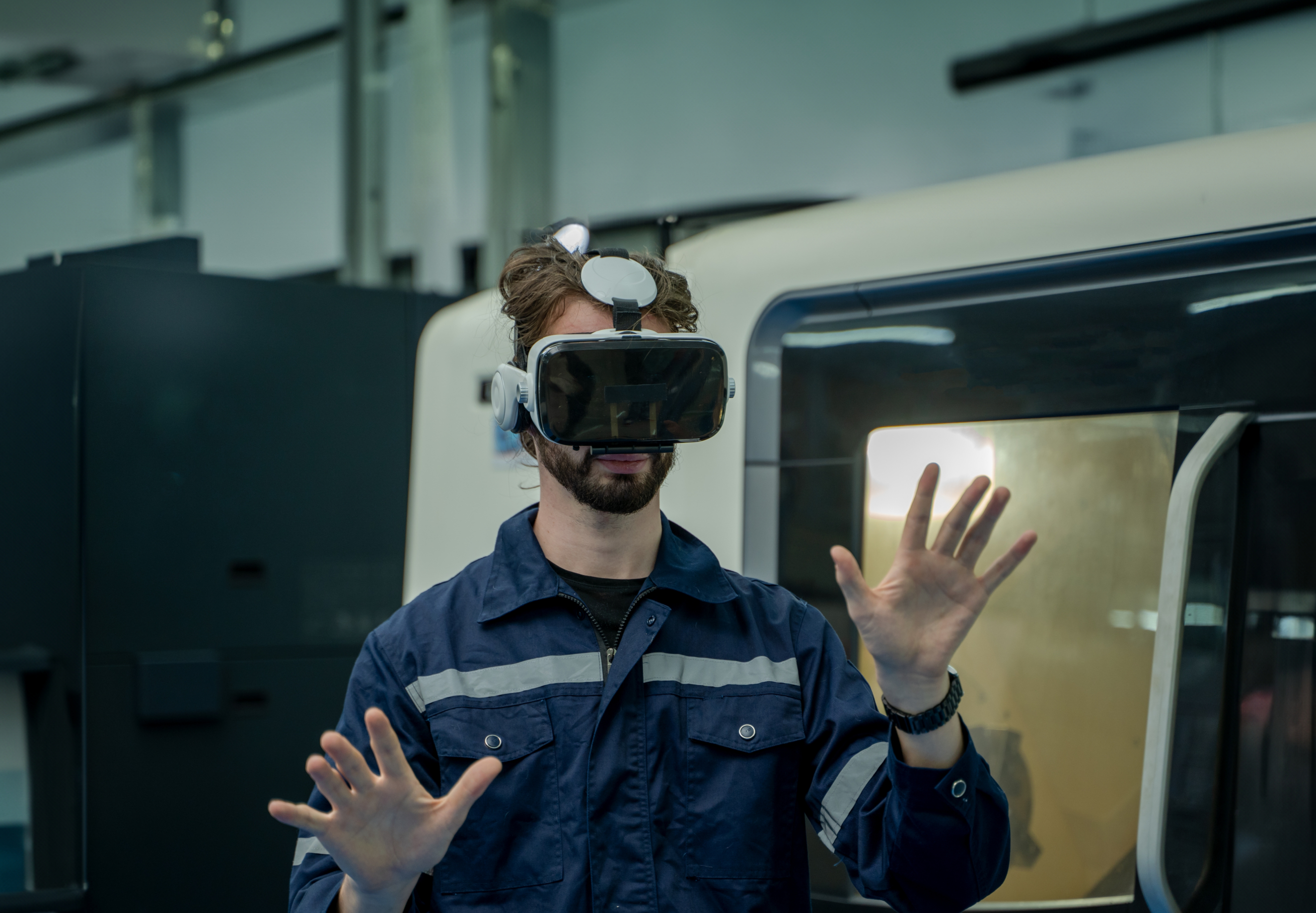 Peron with a VR headset on doing a simulation
