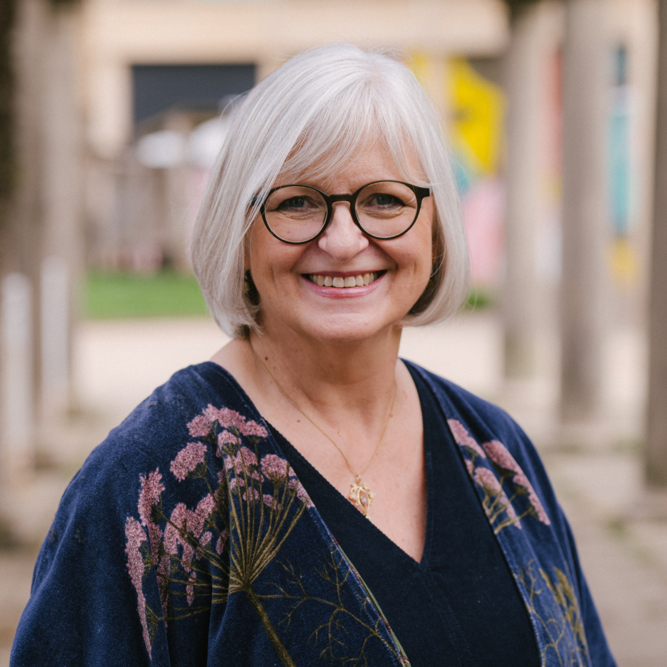 Jane Hadfield smiling at the camera